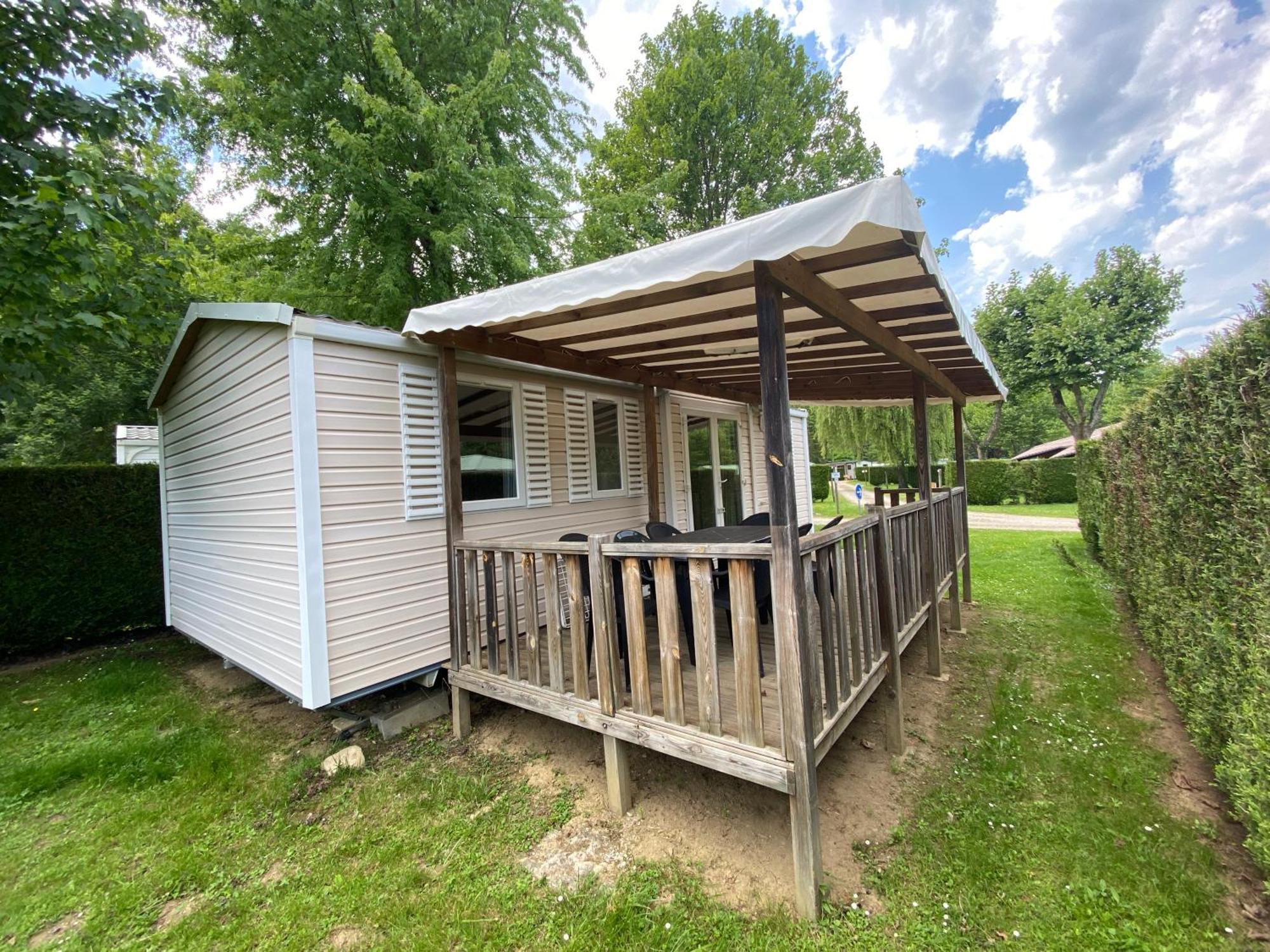 Campsite Complexe Les 4 Saisons Oust